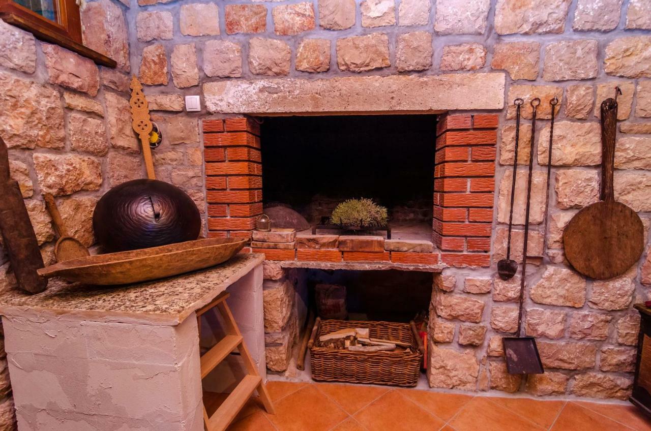 Villa Stone House Knezevic Vinjerac Exterior foto